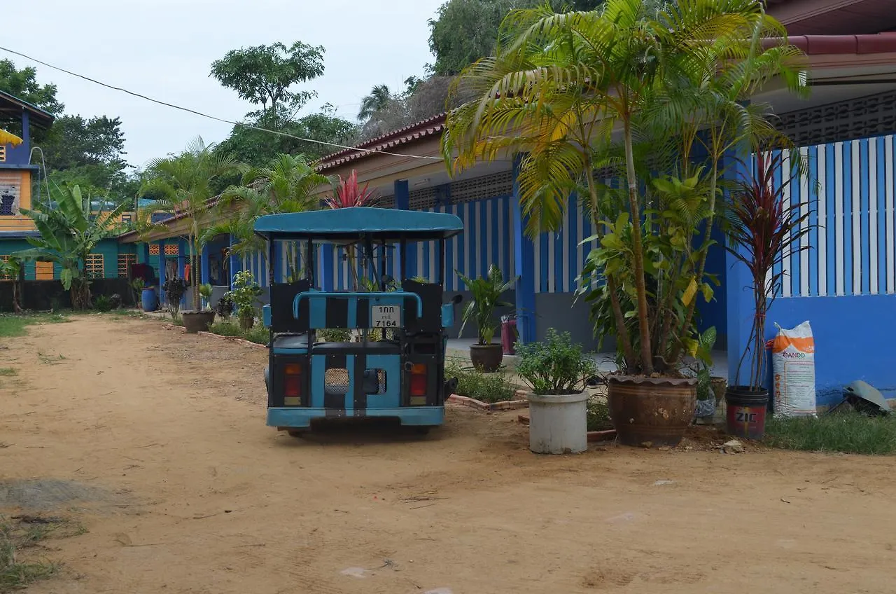 Blue House Bungalow Ko Lanta タイ王国