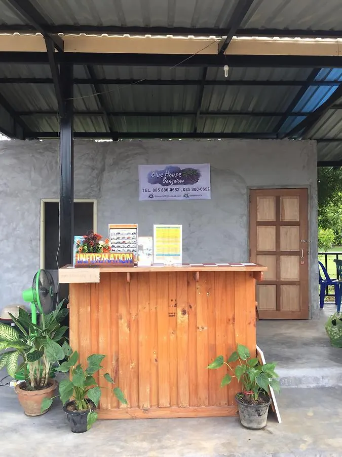 ゲストハウス Blue House Bungalow Ko Lanta
